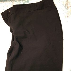 Dress Capri